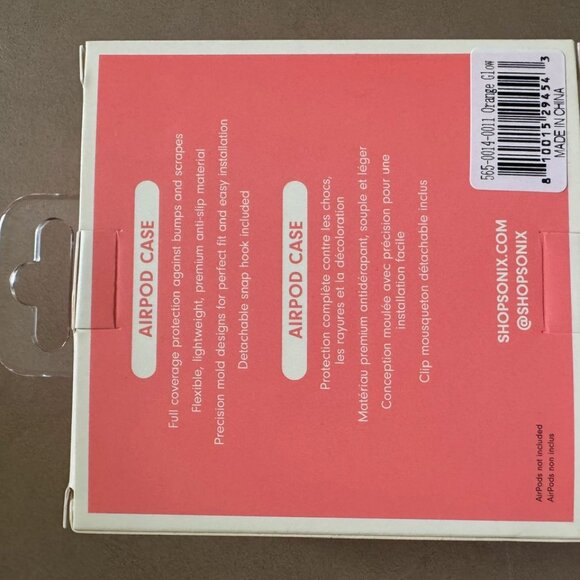 Sonix Airpod Case - Glow in the Dark - Picture 3 of 3